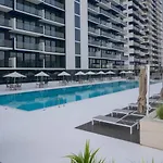 Charming 1 Bedroom Apartment In Jvc